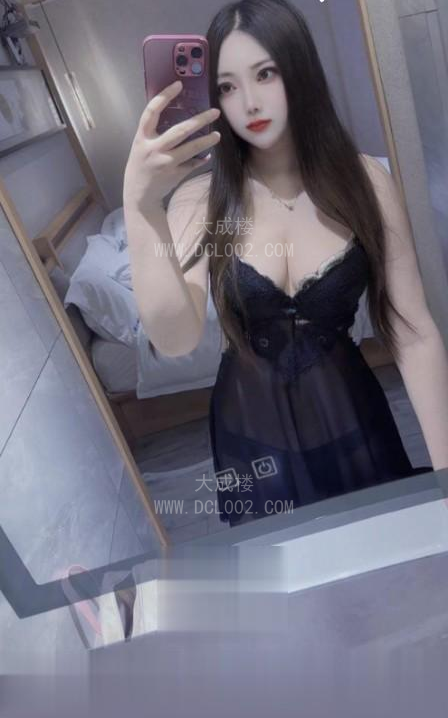 拉萨性感大胸御姐服务控