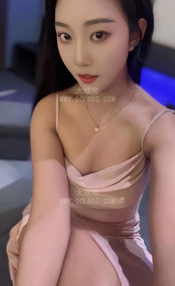 乌鲁木齐制服高跟服务好妹子