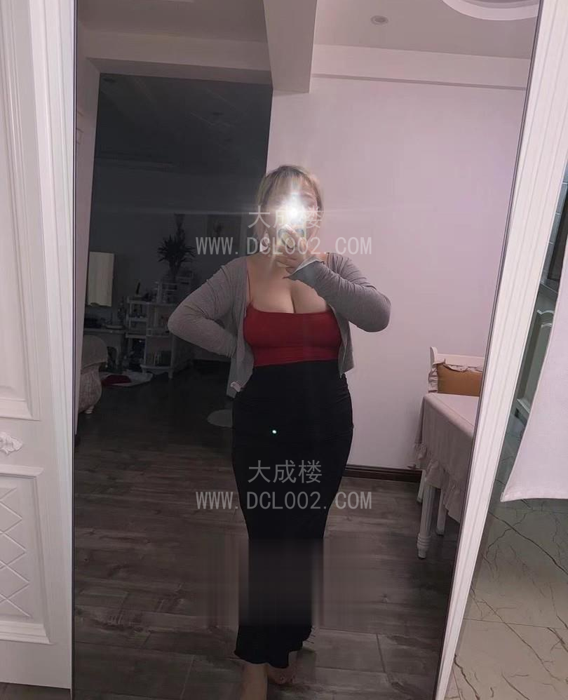 哈尔滨大胸大屁股美女