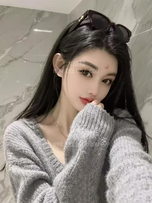 汉口美女蓝齐儿姐妹花