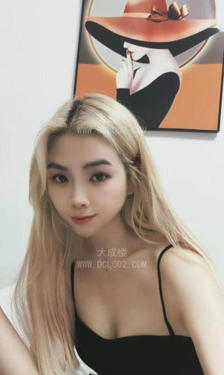 天河苗条妹妹甜甜