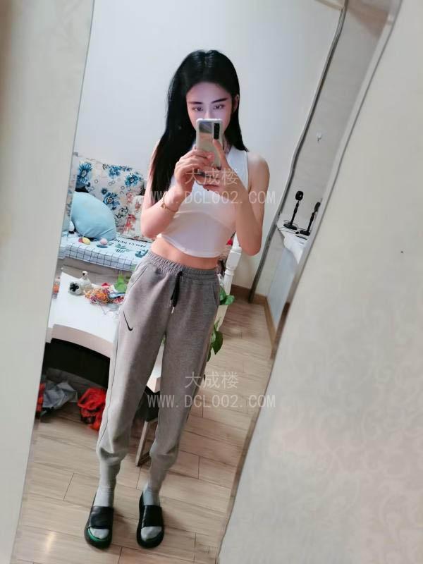 常州小巧玲珑少妇