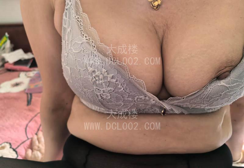 天津丰乳肥臀美三姐