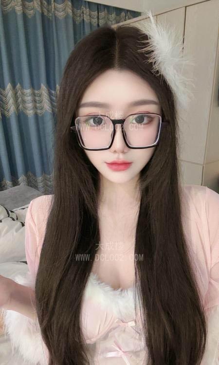 普陀制服可爱小女友