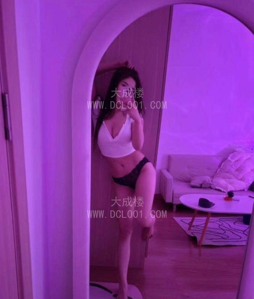 天河瑜伽大长腿琳琳