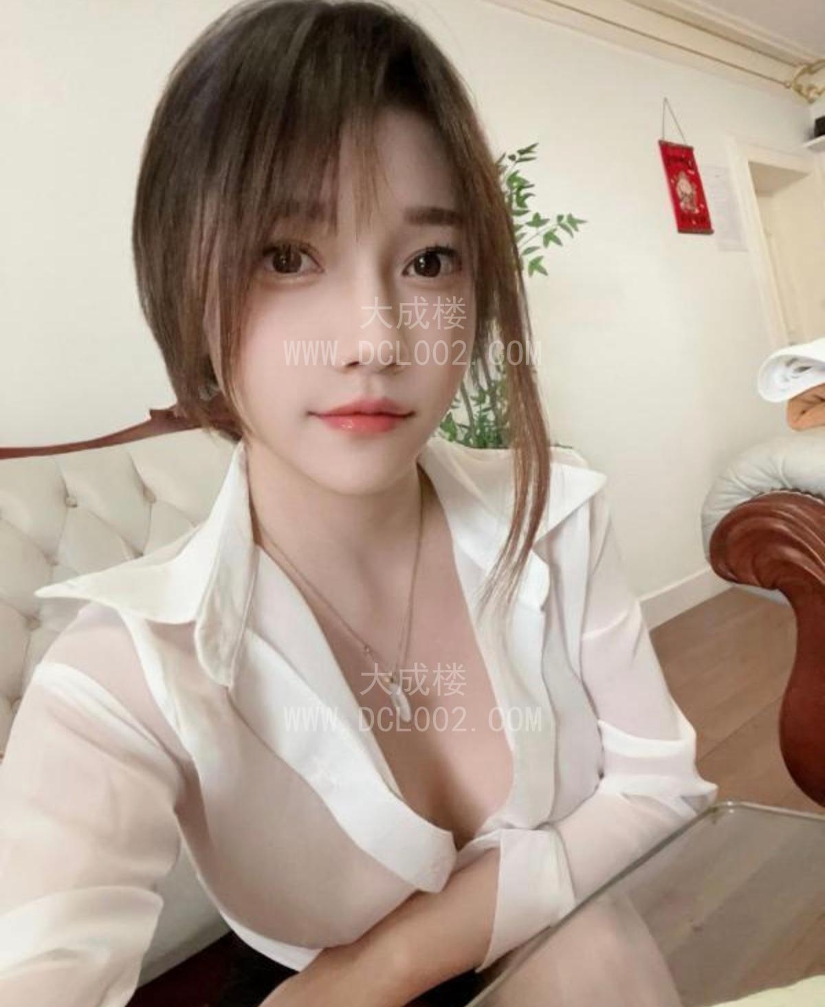 南山服务系粉嫩大胸南孙