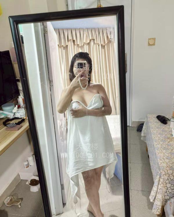 宝安风骚翘臀熙熙