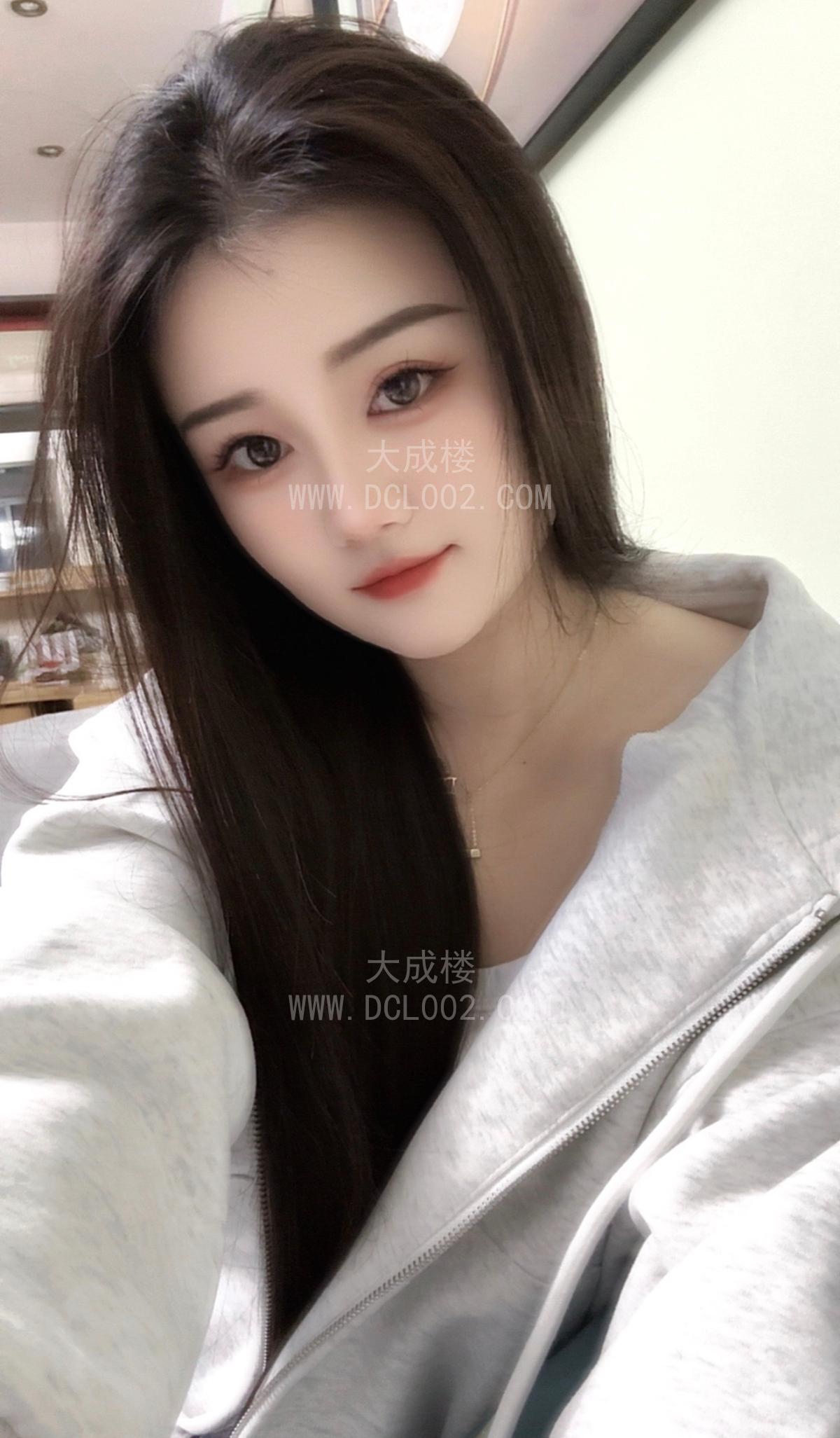 自荐认证刚下水的夜场靓妞儿