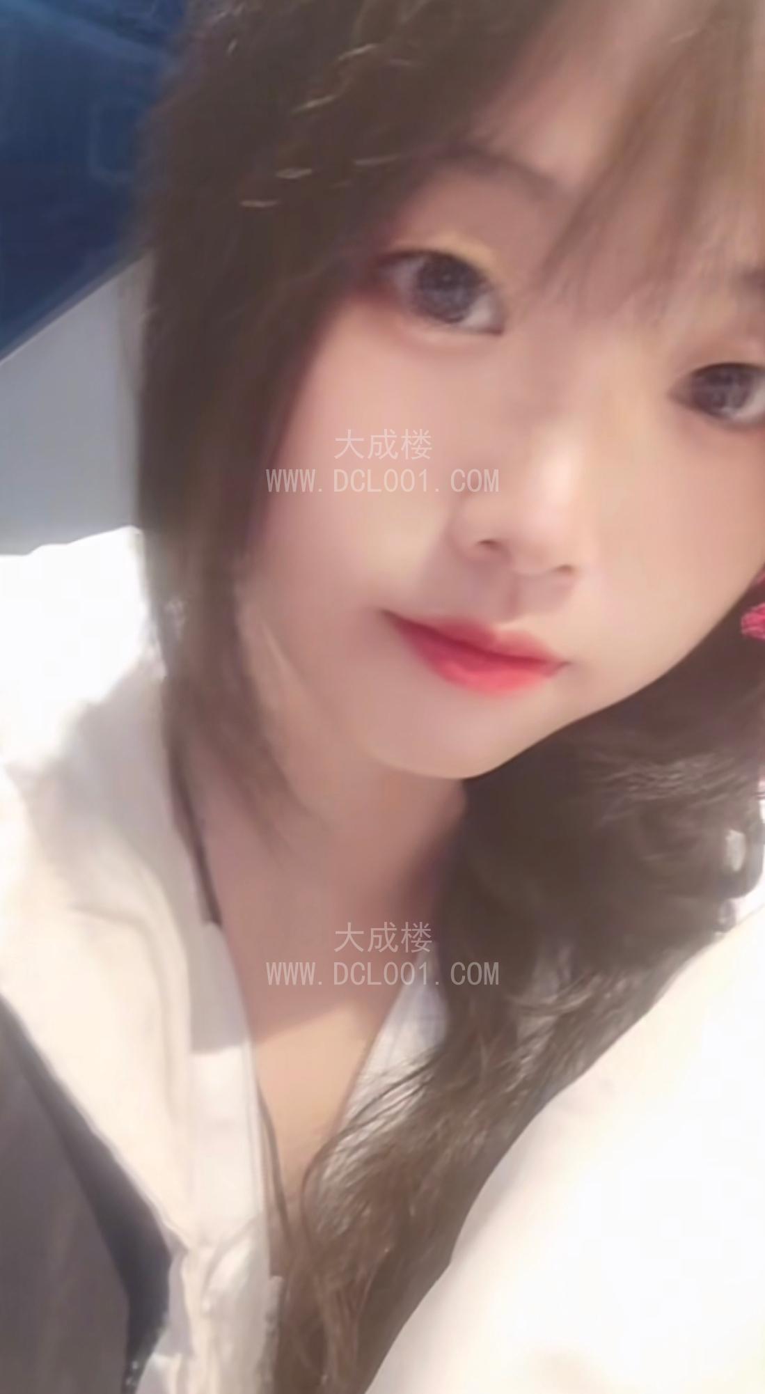 昆明小妹妹自聊自做