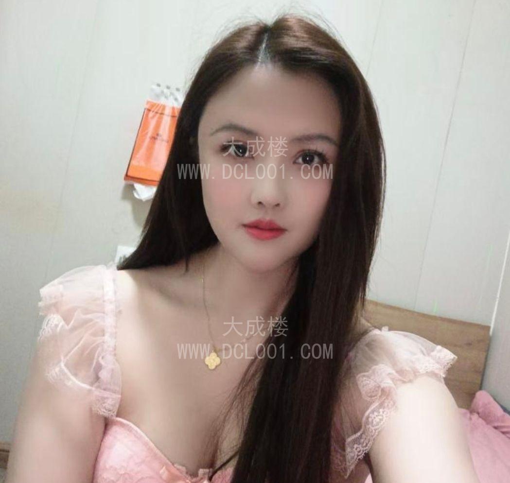 西乡美乳李一桐