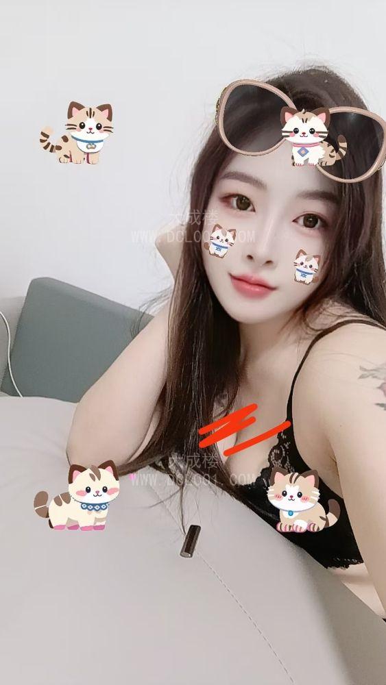 性感风骚服务型小红