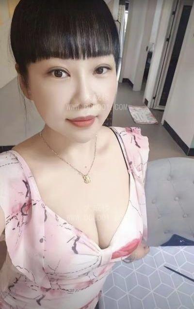 性感风骚沪上阿姨