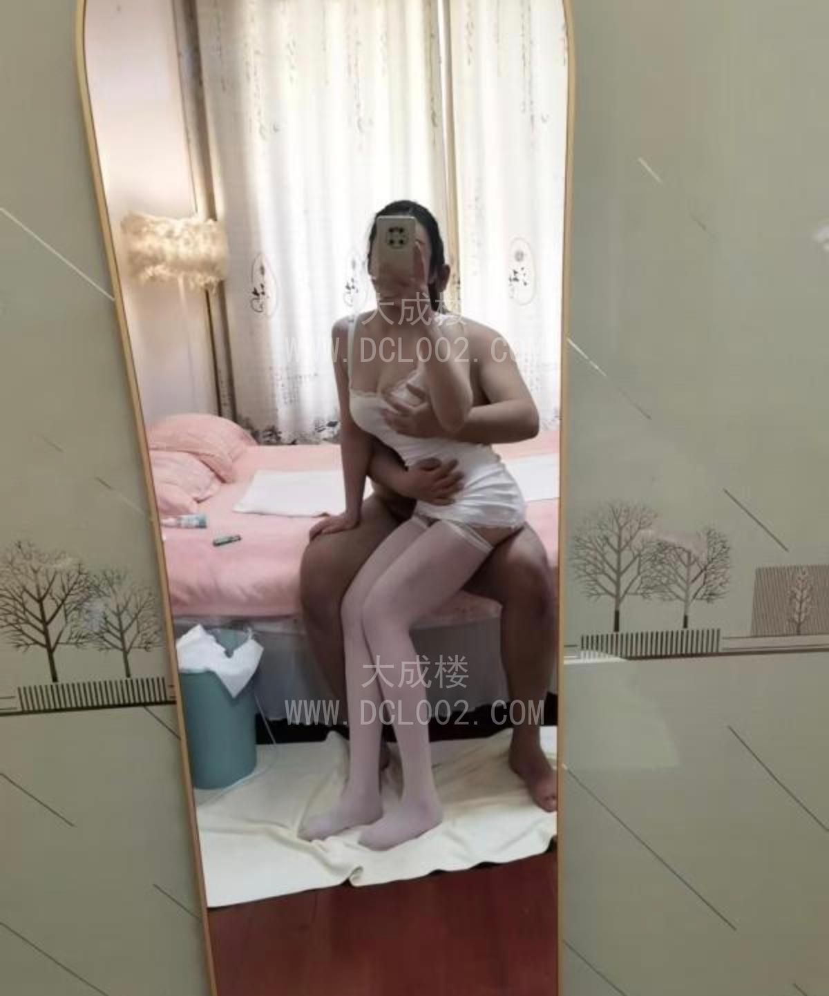 南京高颜值美女沐沐