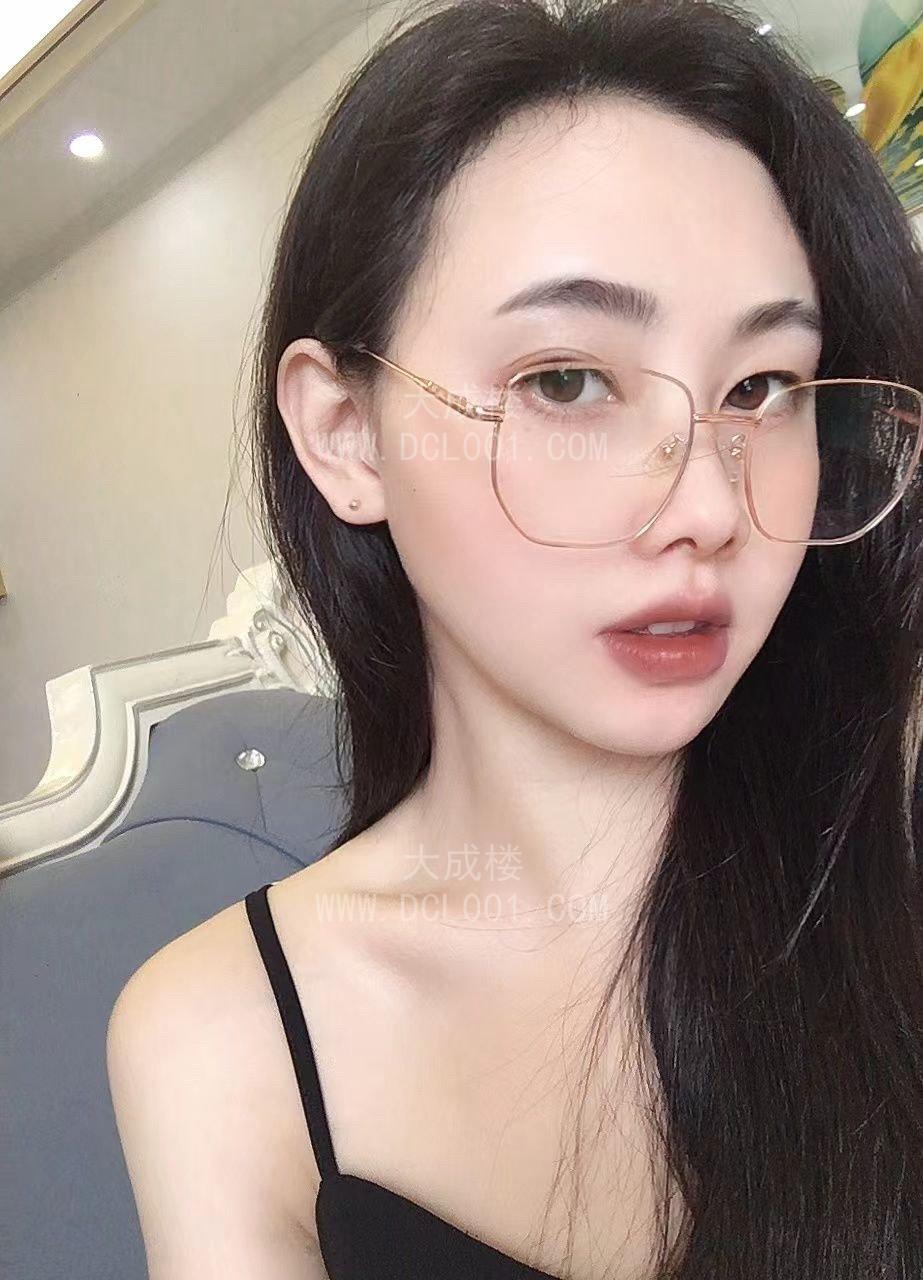 佛山小个子00后女友式体验阳阳