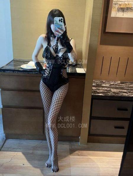 温柔服务系妹子