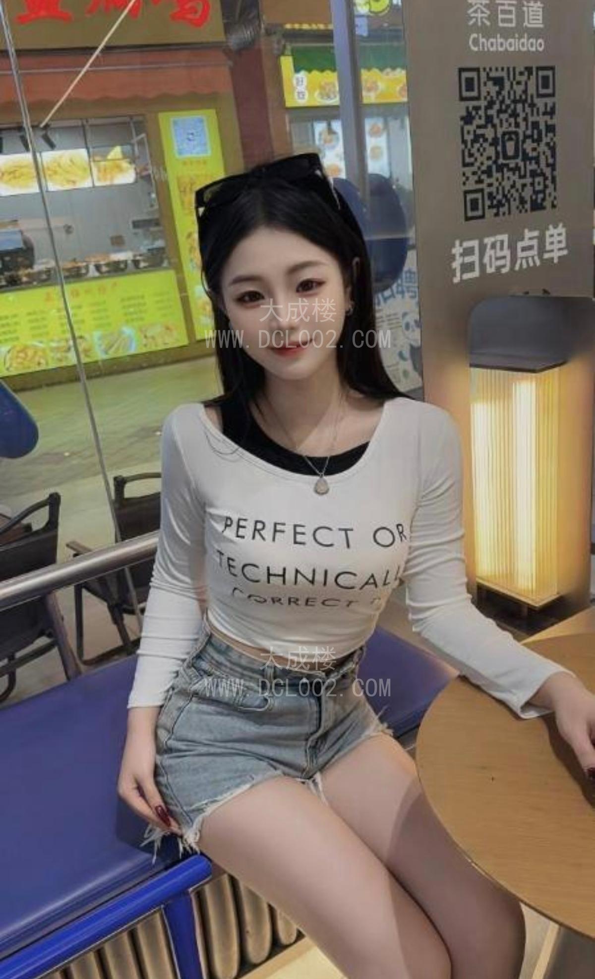 福田童颜大胸翘臀玫瑰