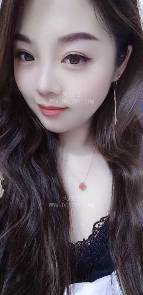 花都三点粉嫩小狐狸