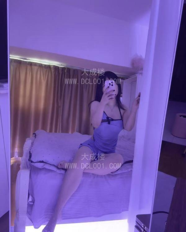 龙华翘臀大奶艾米