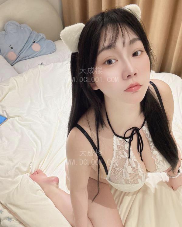 普陀童颜巨乳潮喷反差宝