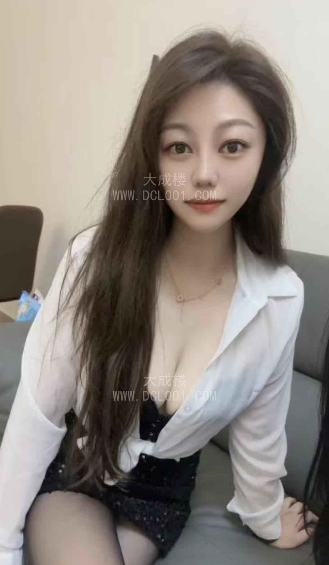 蜀山骚气冲天大奶妹