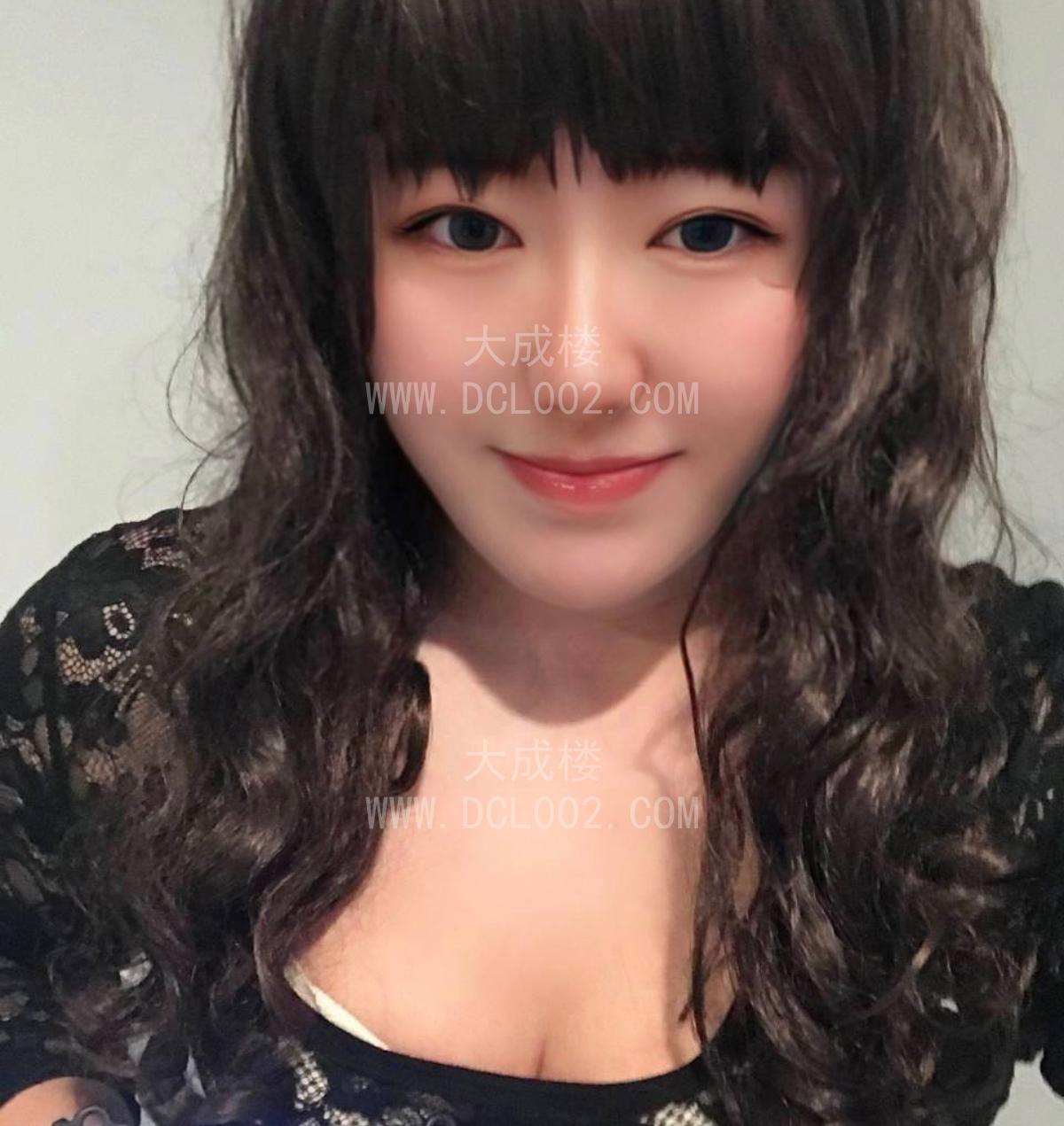 自荐认证大奶骚逼白领下海求操