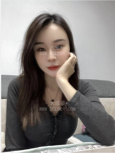 白云北性格开朗性感小颜