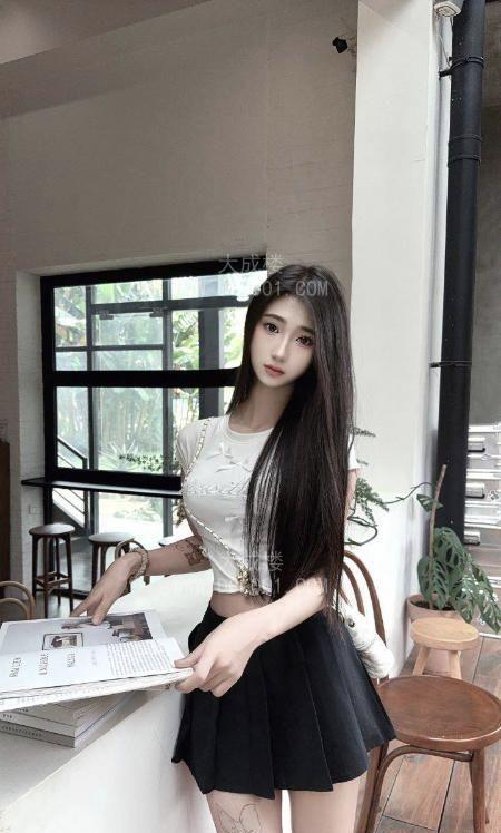 新建区苗条大长腿